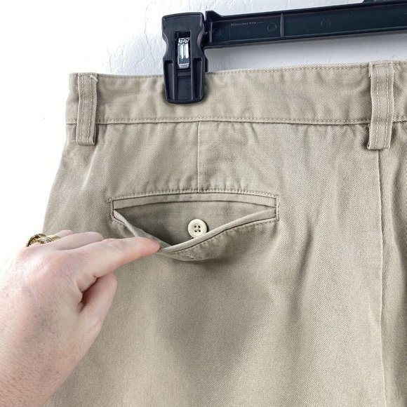 Vineyard Vines Shorts Club Short Men’s Size 35 Chino Cotton Tan 9” Inseam - Picture 5 of 10